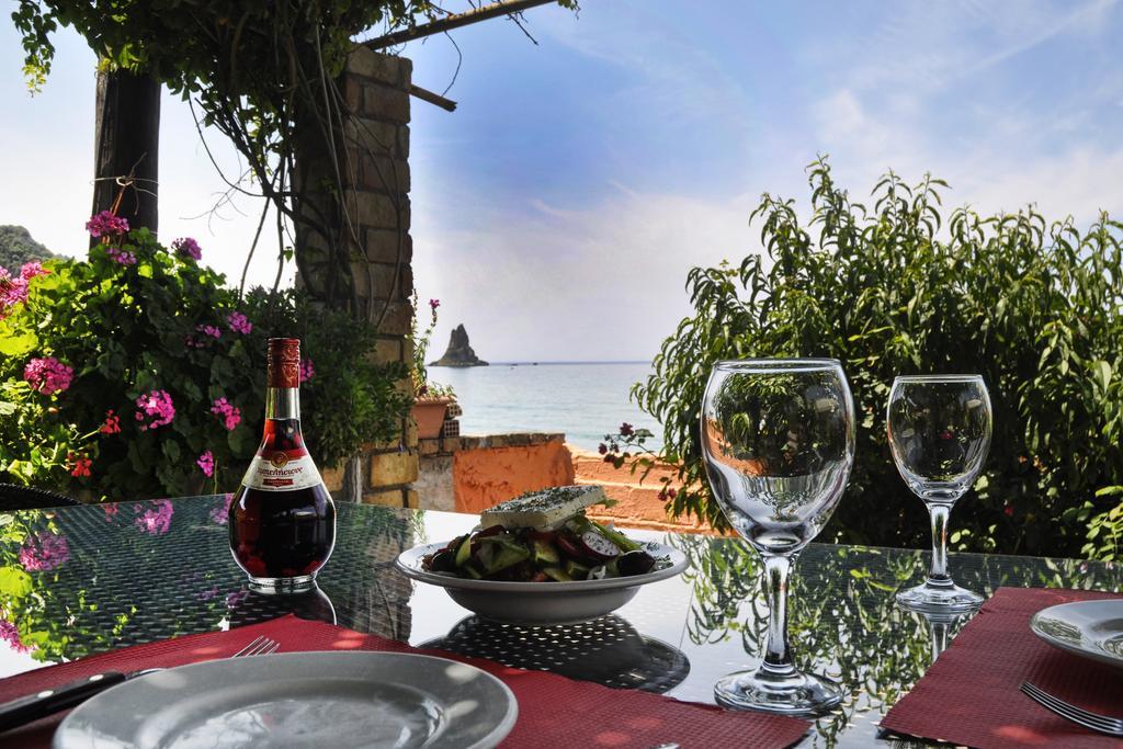 Dandidis Seaside Pension Agios Gordios  Exterior photo
