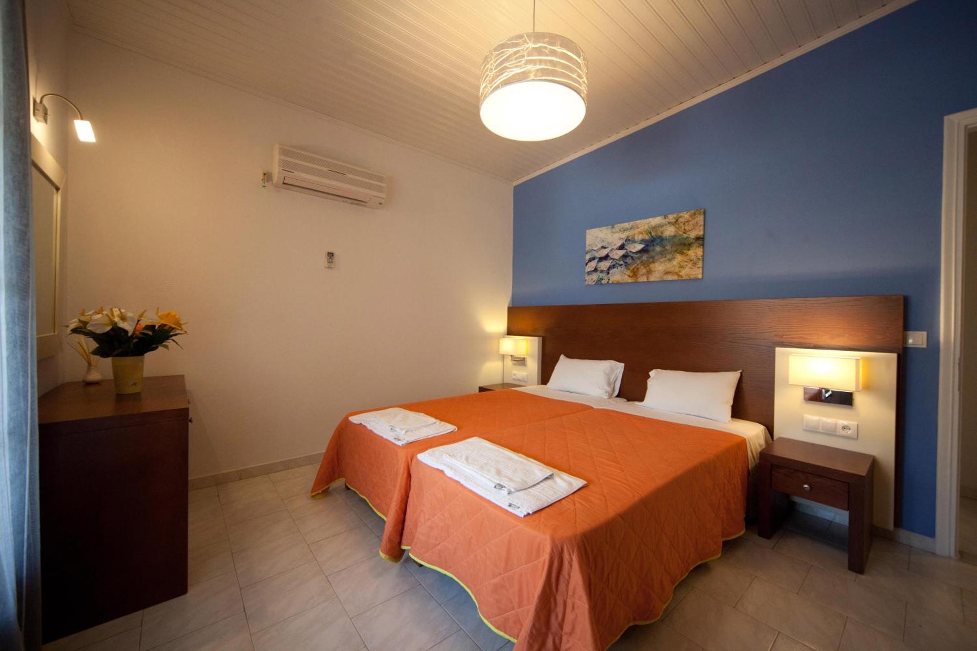 Dandidis Seaside Pension Agios Gordios  Exterior photo
