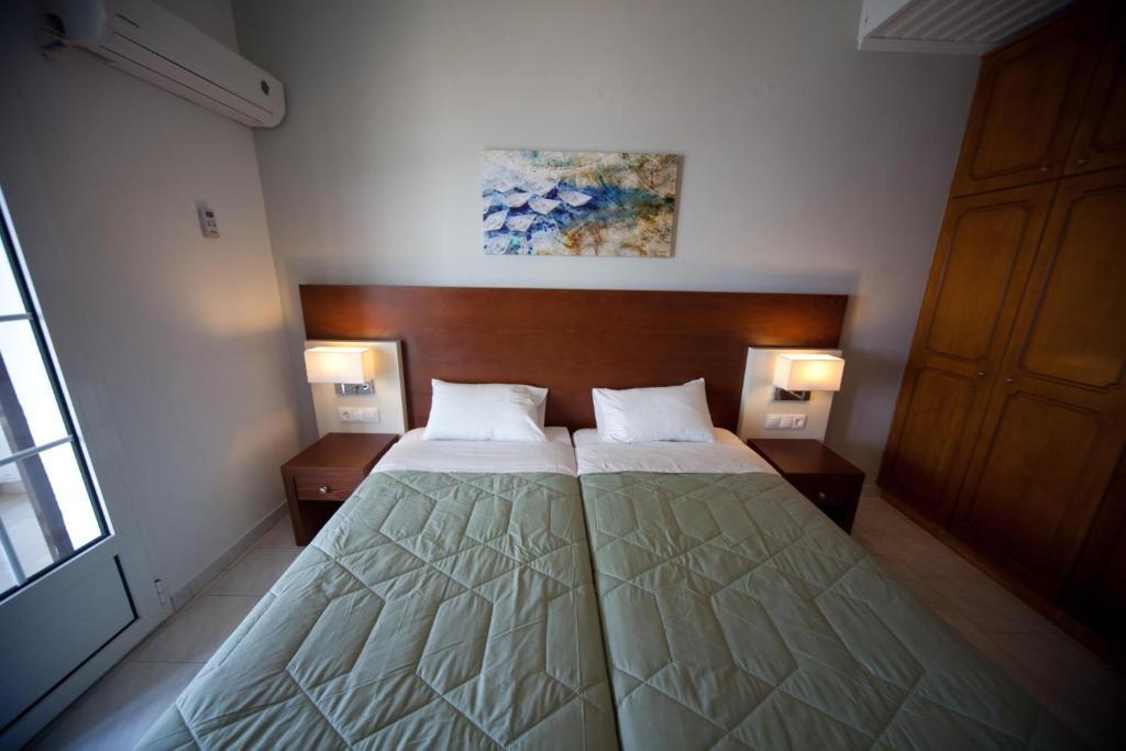 Dandidis Seaside Pension Agios Gordios  Exterior photo